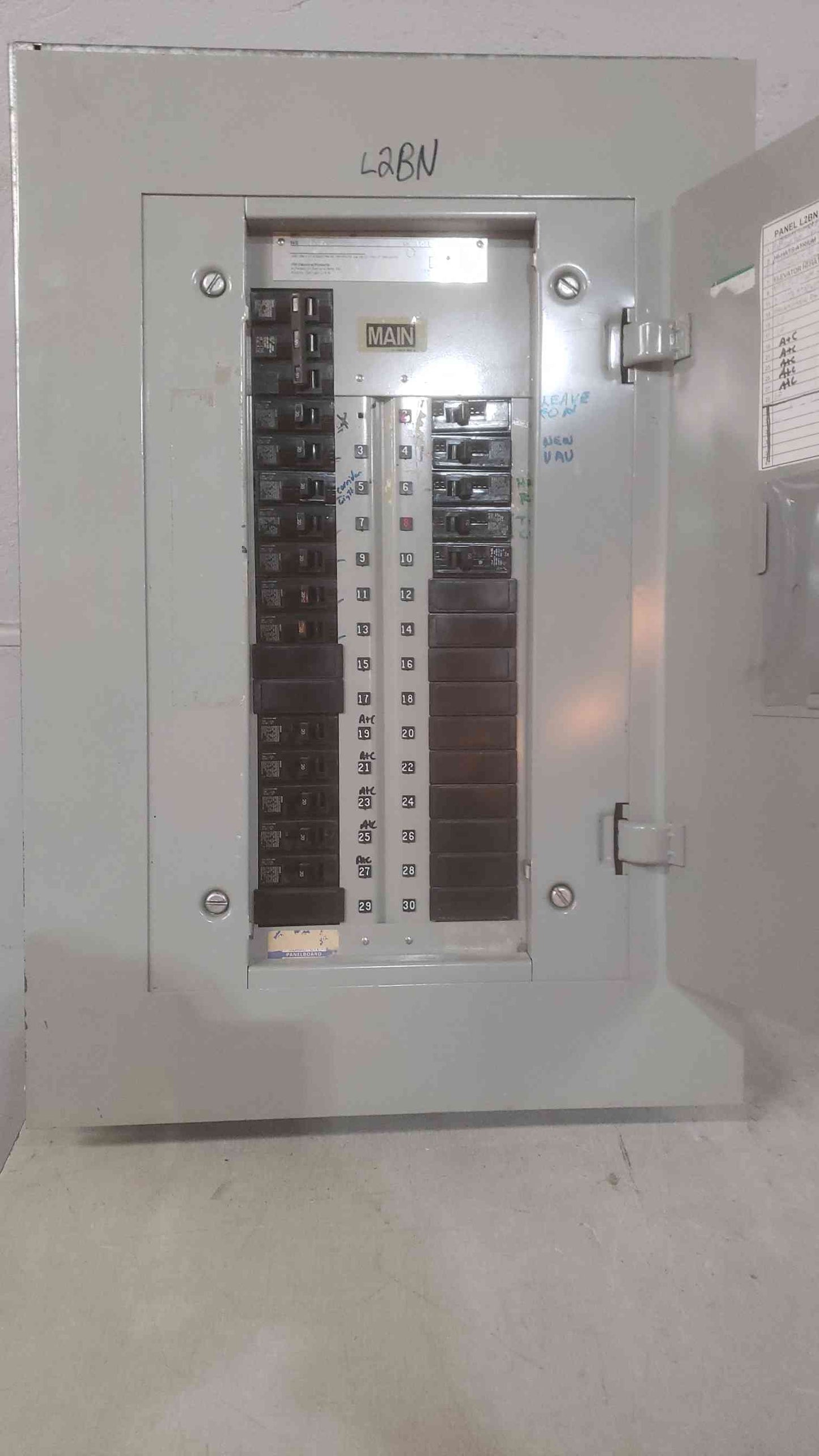 I-T-E 50A 208Y/120V 3PH 4W CDP Panelboard with Main (SKU: 110584)