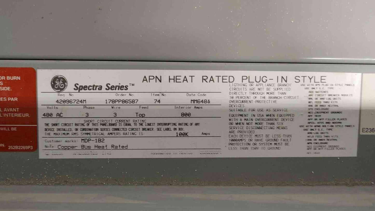 GE Spectra Series 800A 480VAC 3PH 3W Top Feed Panelboard 5 Breakers (SKU: 110772)