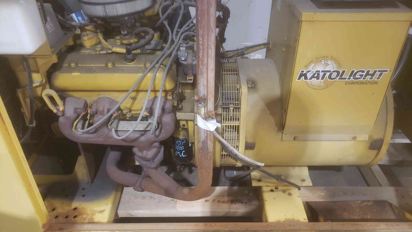 35KW Katolight 120/240V 146A Nat Gas LP Generator N35FGG4 707hrs (SKU: 110679)