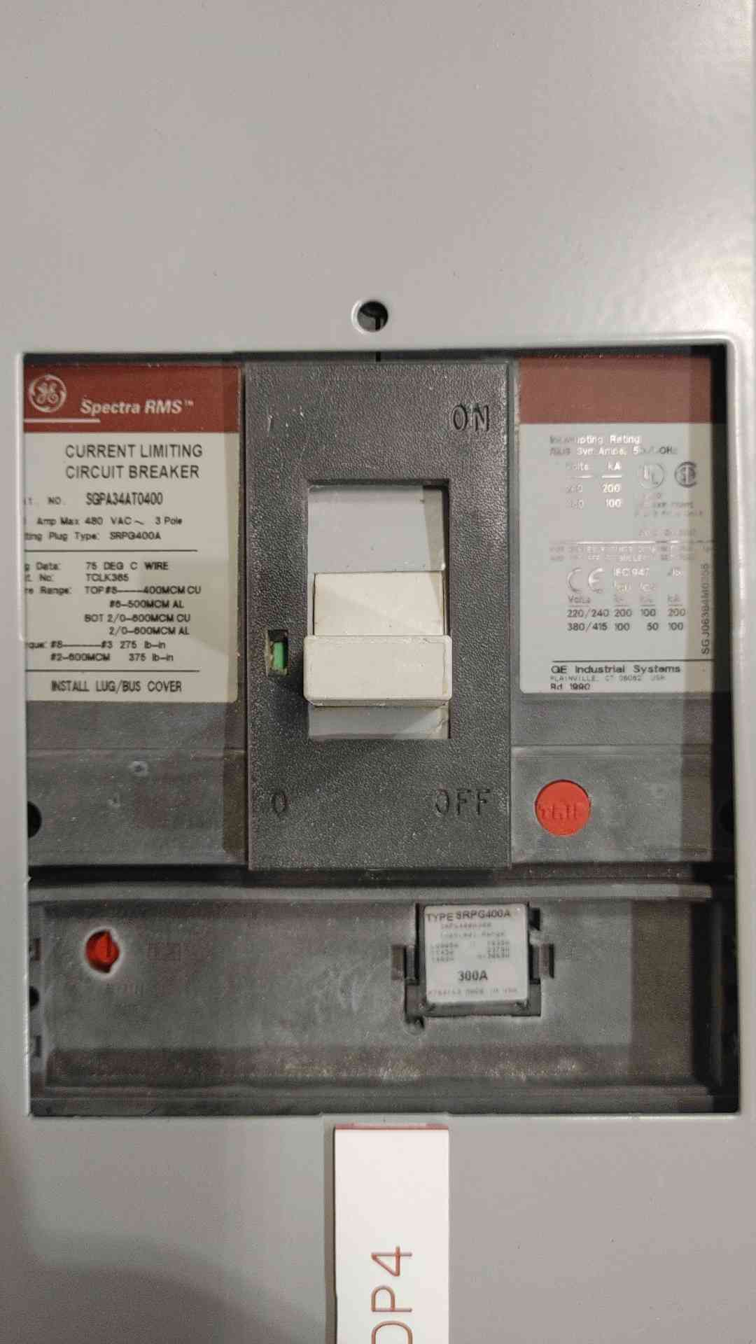 GE Spectra Series 800A 480VAC 3PH 3W Top Feed 4 Breaker Panelboard (SKU: 110906)