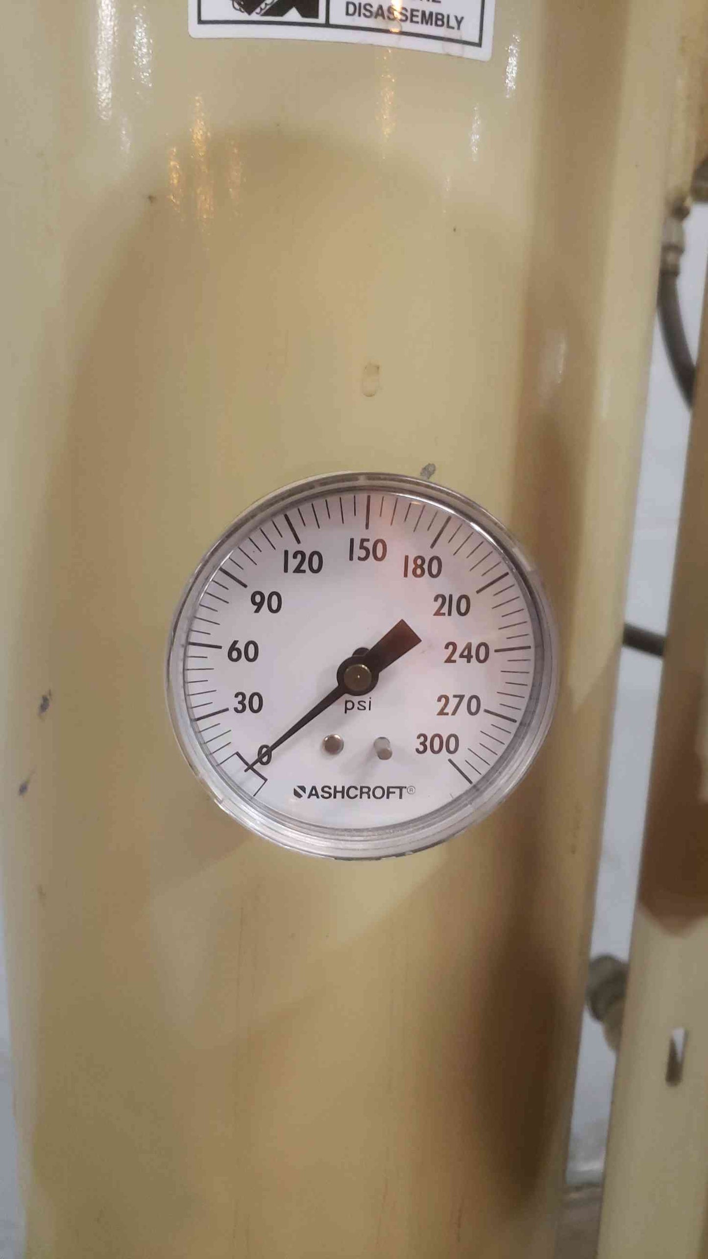Ingersoll Rand 60Hz 115V 1PH Heatless Desiccant Air Dryer HL1201HE0AA for Air Compressor (SKU: 110966)