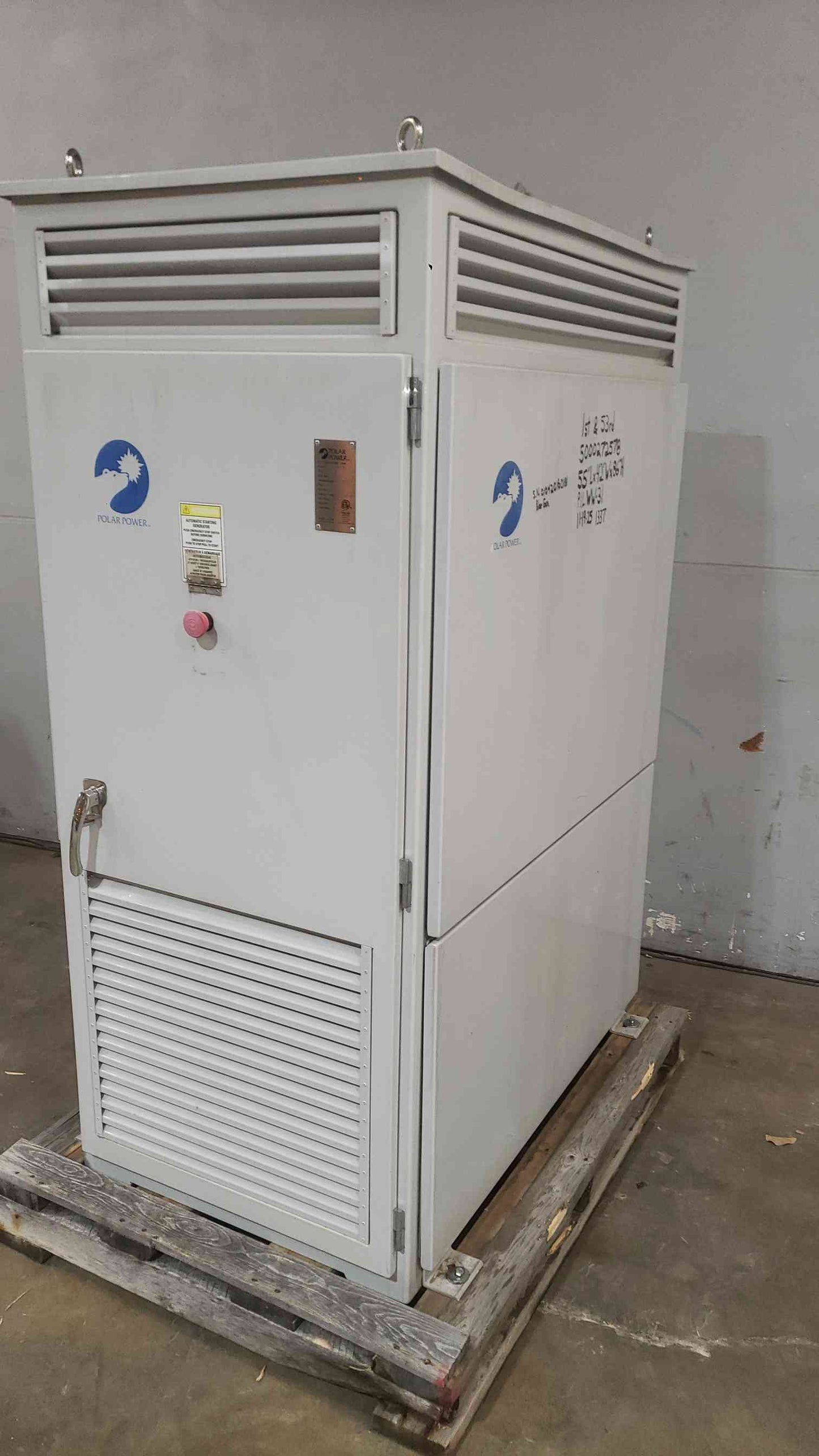 12KW Polar Power 8220K-DG972-102 233A 40-60V Nat Gas 81 Hrs. (SKU: 111461)