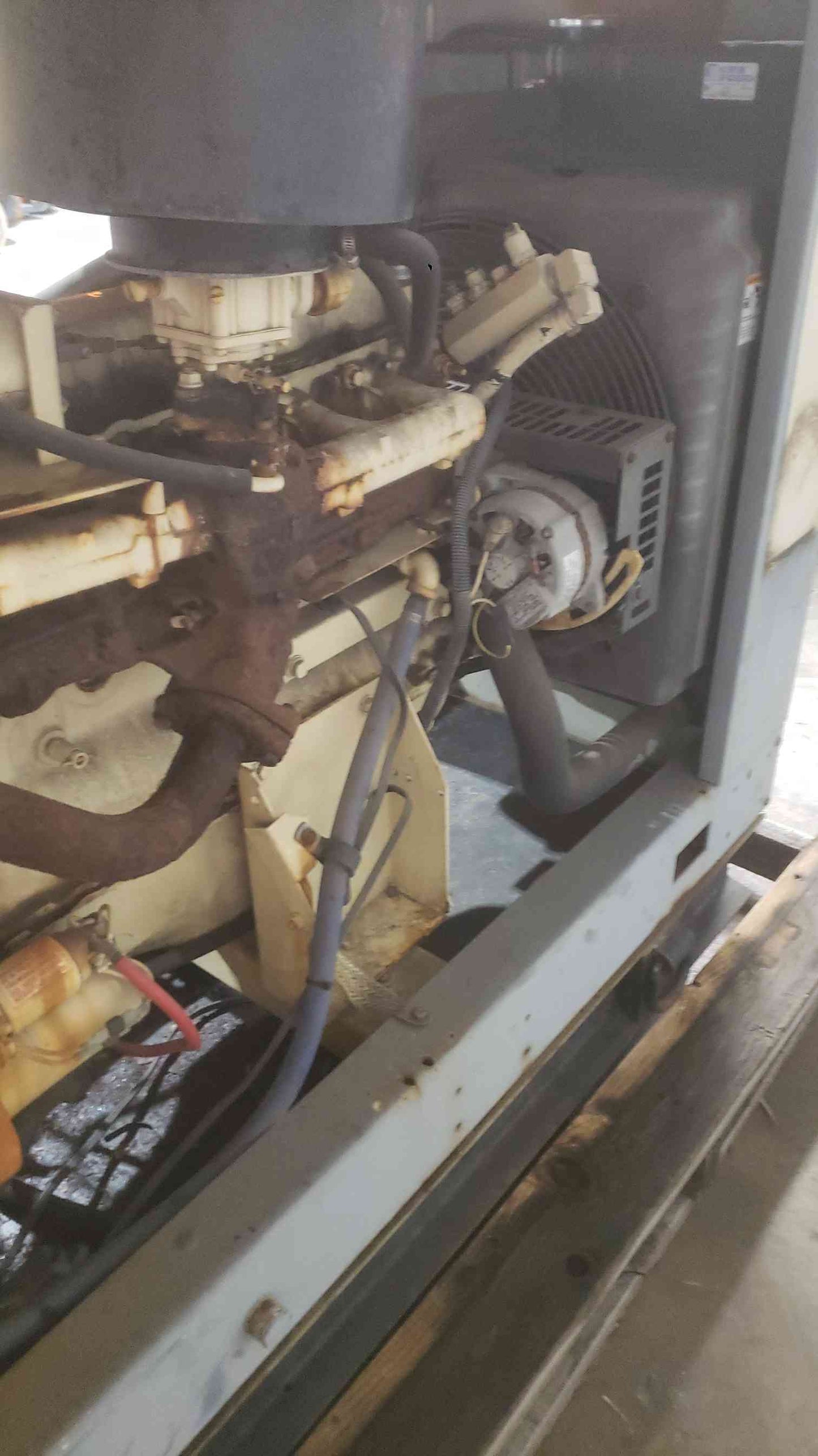 35KW KOHLER Ford 1&3PH Nat Gas LP Generator 614Hrs 35RZ82(SKU: 111464)