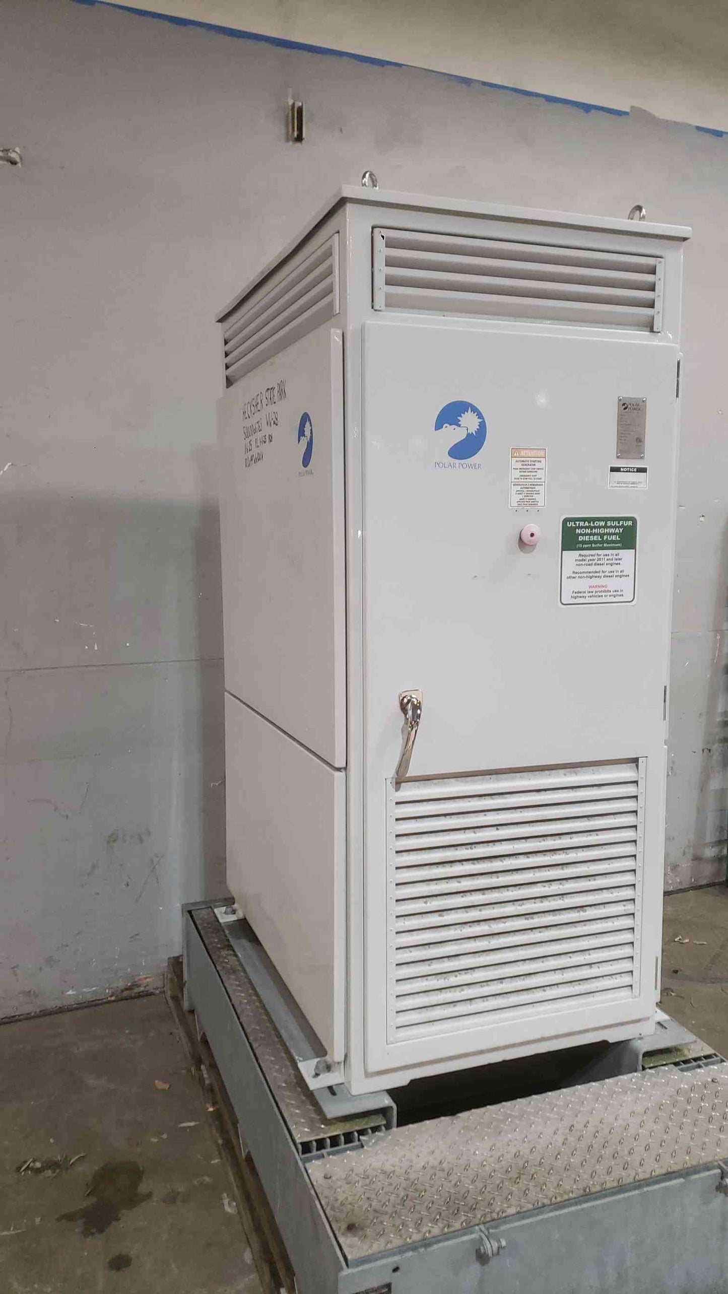 15KW Polar Power 8220-603-D-15-02 270A 40-60V Diesel 25Hrs. (SKU: 111468)