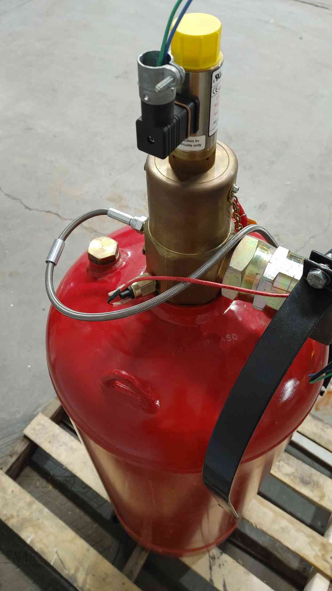 SAPPHIRE 213lbs Novec 1230 Clean Agent Fire Suppression Tank (SKU: 112149)