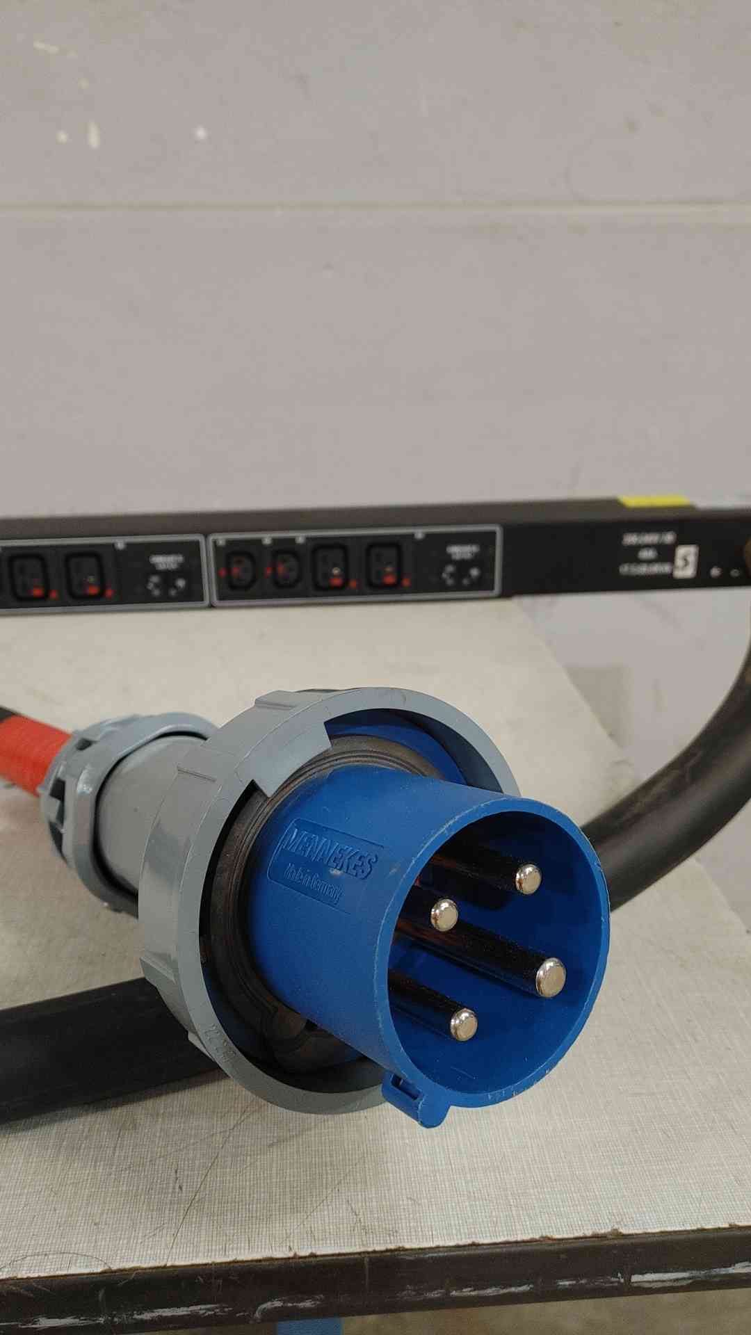 Raritan 48A 208-240V 24Port PDU Strip PX2-1551(SKU: 112400)