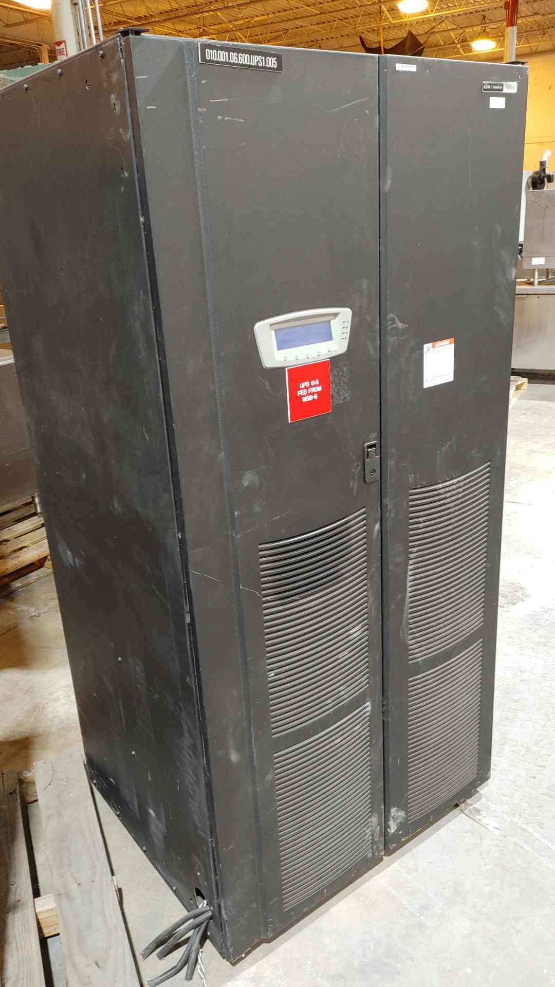 Eaton UPS 160KVA 480V 3PH 3W 9390-160 2012 AS IS for Parts (SKU:108204)