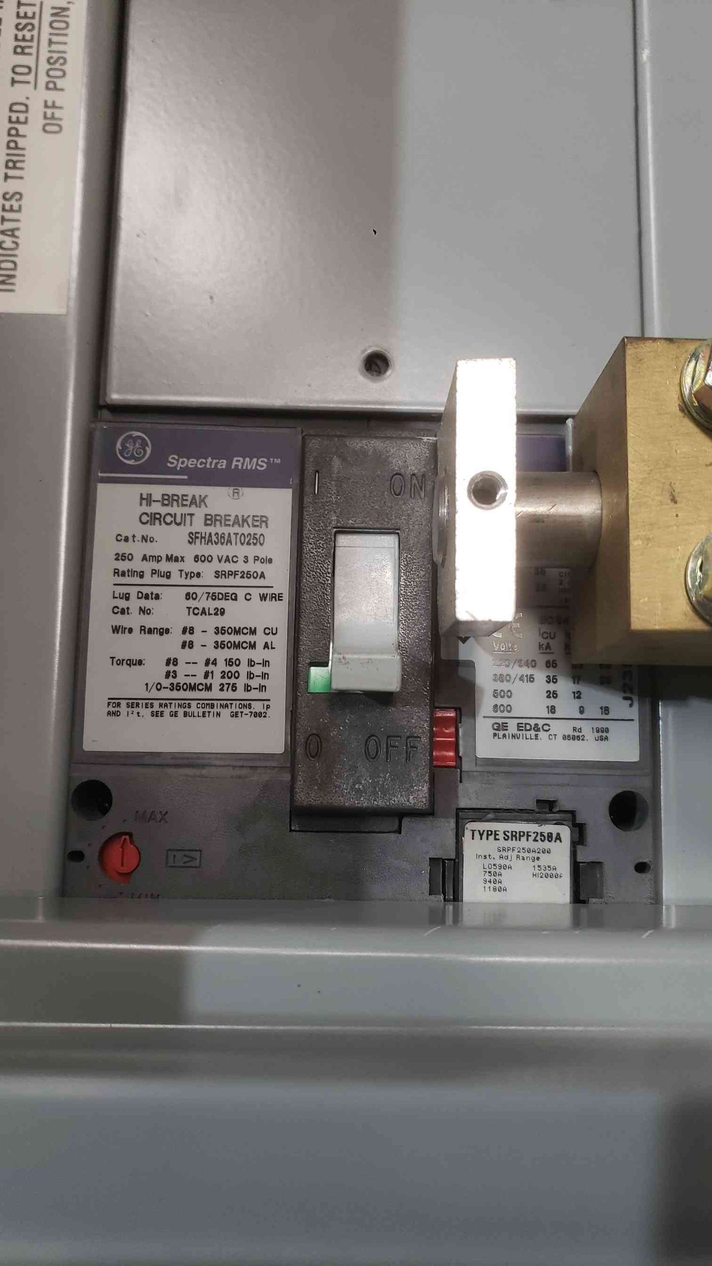 GE 250A Spectra 480V 3PH 4W Panelboard 3 Breakers SFHA36AT0250 (SKU: 112671)