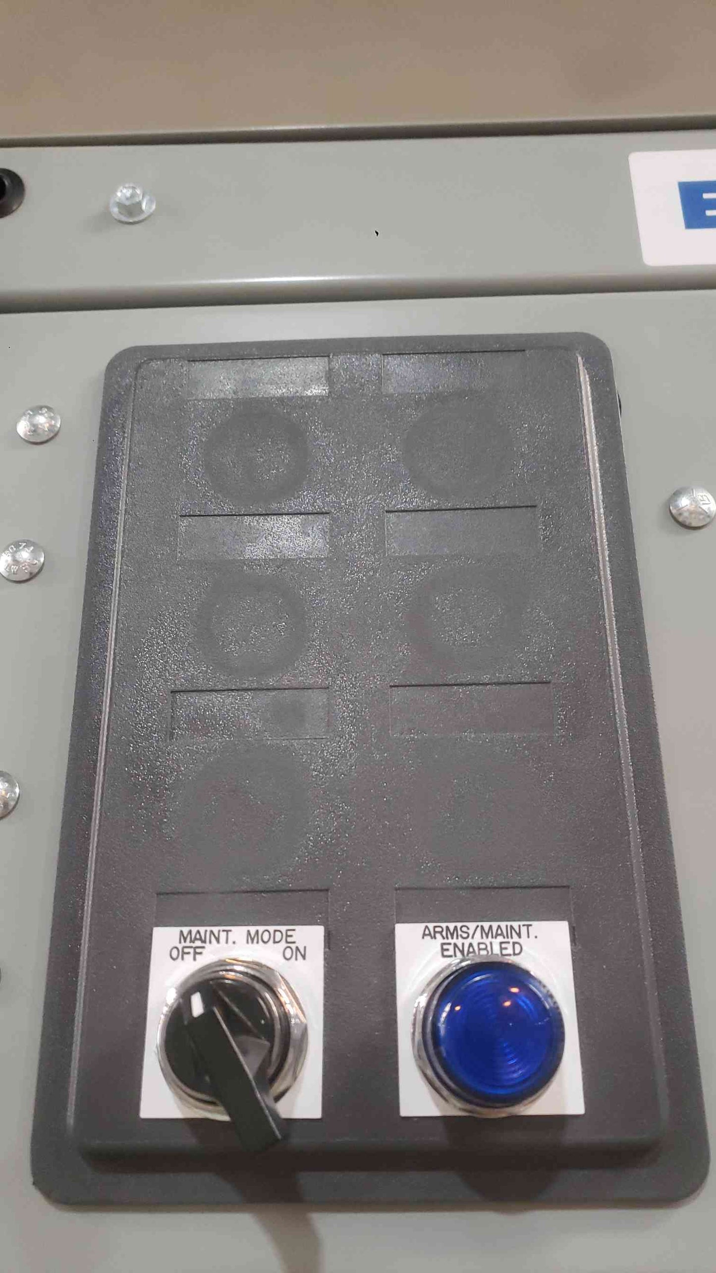 Eaton 2000A 480Y/277V 3PH 4W Pow-R-Line PRL-C Switchboard Main RGH 65k RGH32009E (SKU: 113140)