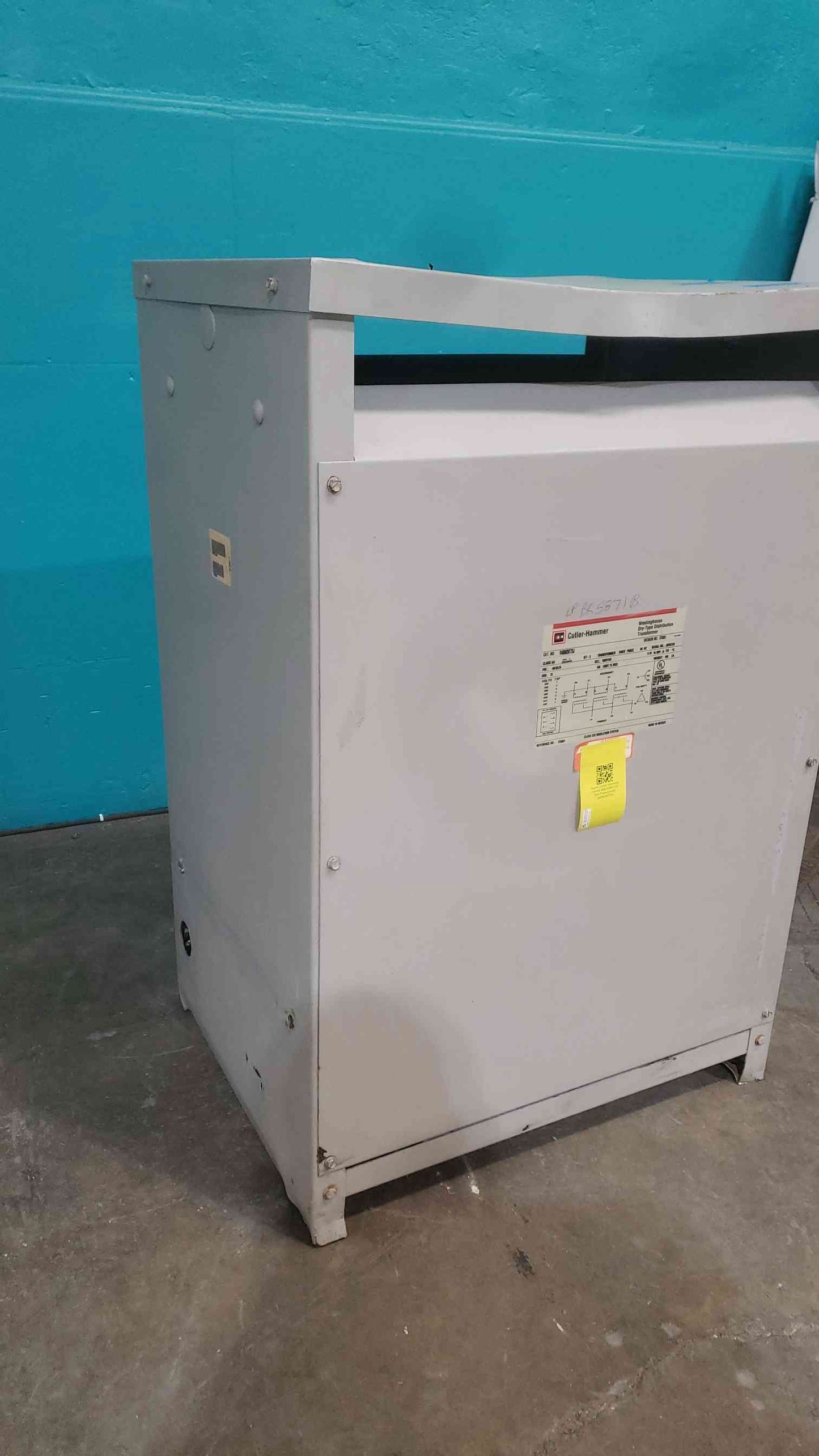 Cutler Hammer V48M28T75J 75KVA 3 Phase Dry Transformer 480V to 208Y/120V DT-3