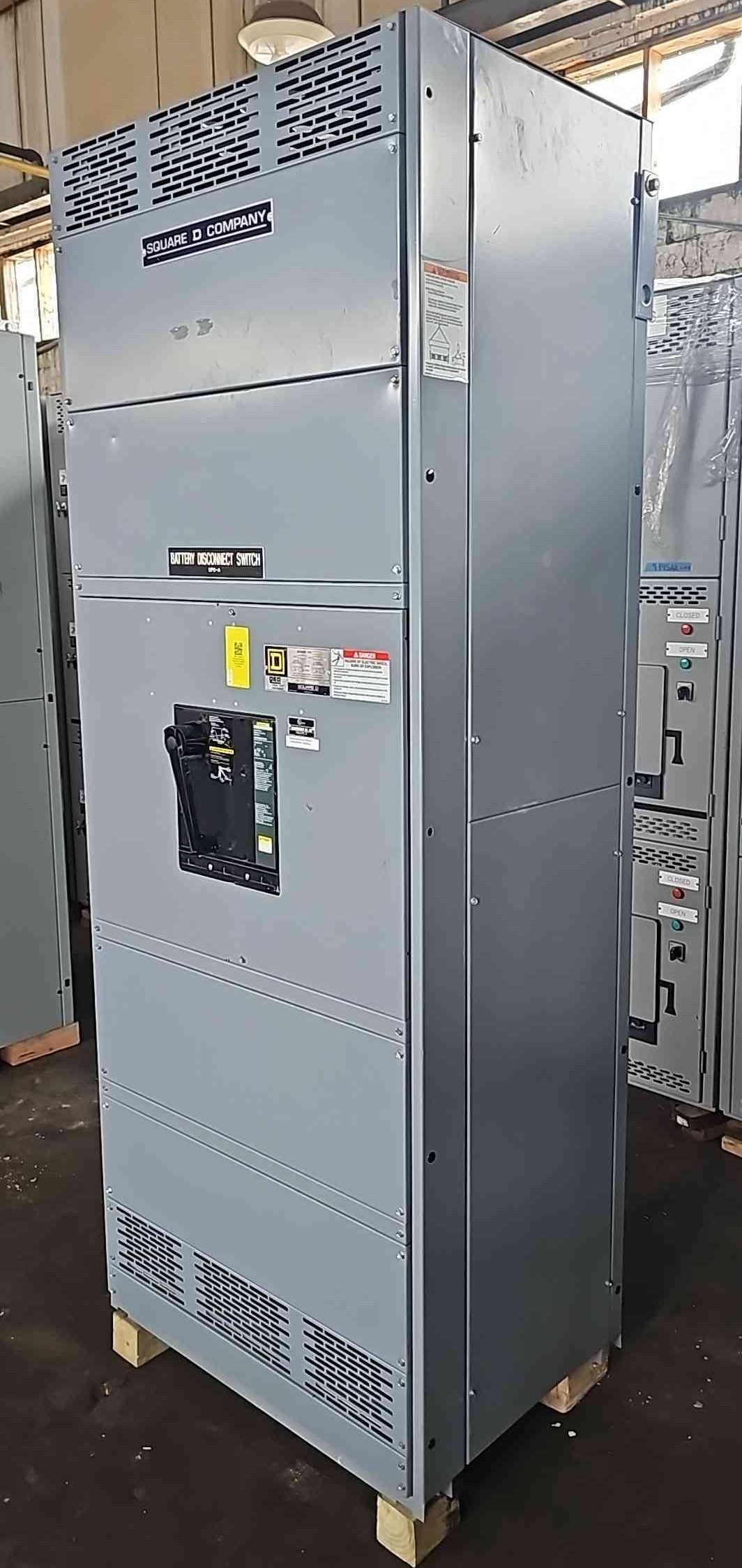 Square D QED 2500A 500V DC Switchboard Disconnect PCF362500DC1680 Type PCL Panel