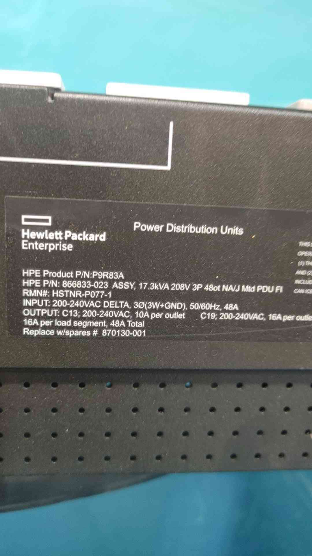 HPE P9R83A 866833-023 17.3kVA 208V 3-Phase 48 Outlet Vertical Rack PDU PDU FI