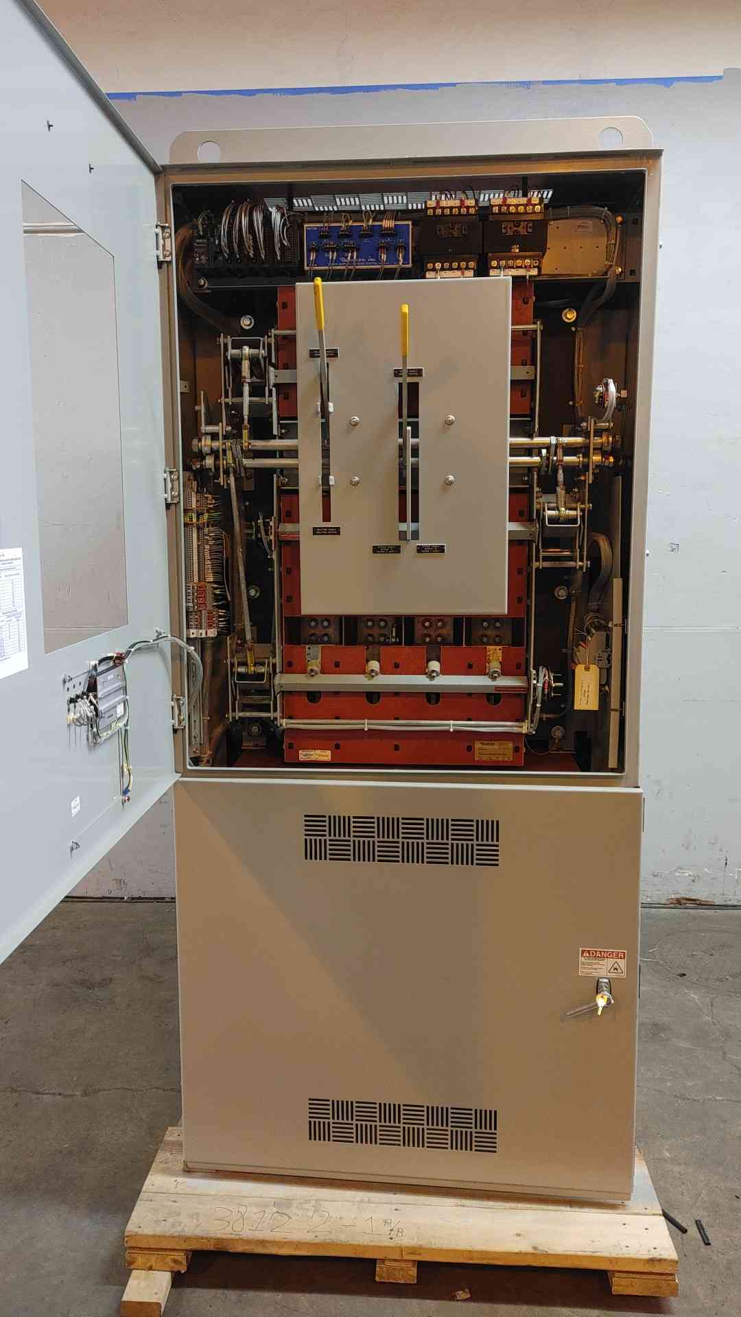1200A Russelectric ATS Transfer Switch 277/480V 3PH 4 Wire RTS03ABLB12004AMF1RPTCS05(103463)