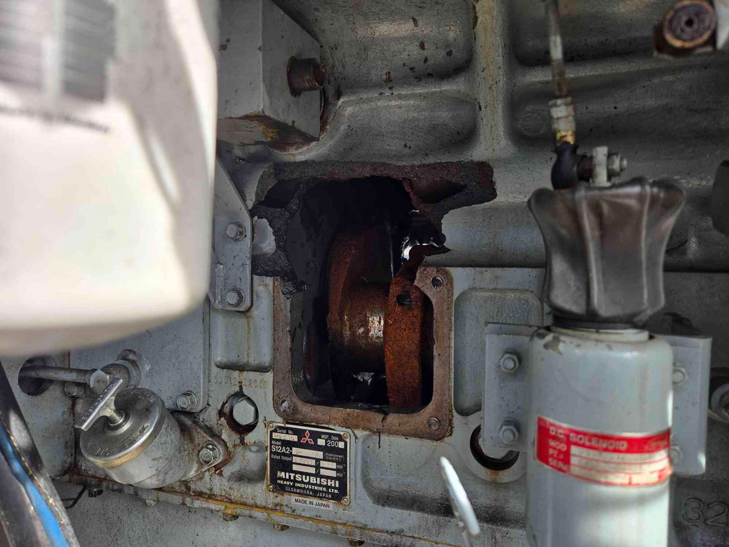 750KW Mitsubishi V12 Generator AS-IS Not Working See Photos-17522