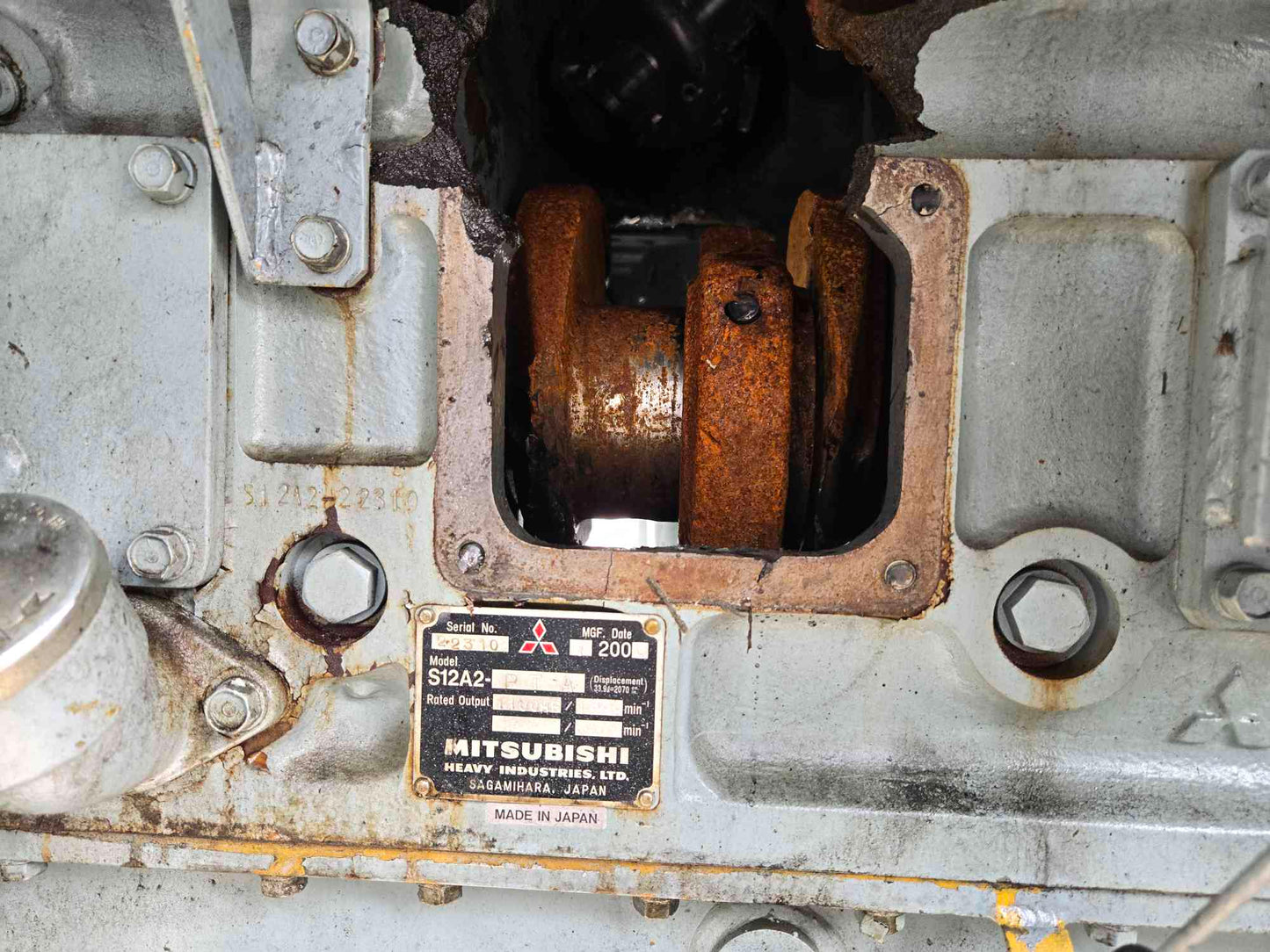 750KW Mitsubishi V12 Generator AS-IS Not Working See Photos-17522