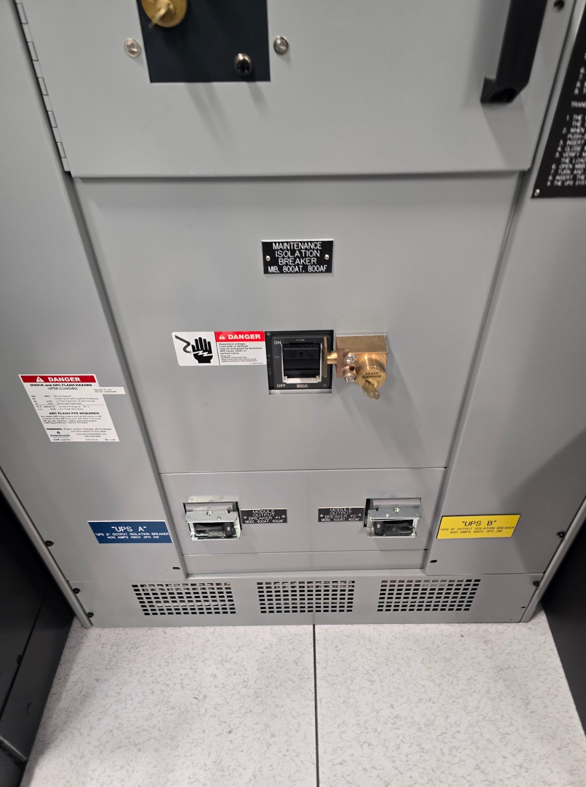 800A Siemens UPS Paralleling Switchboard & MBP 480V '16 -90601