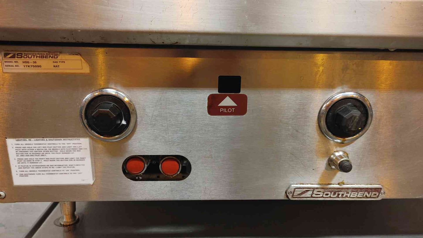 Southbend HDG-36 36" Natural Gas Countertop Griddle - 90,000 BTU