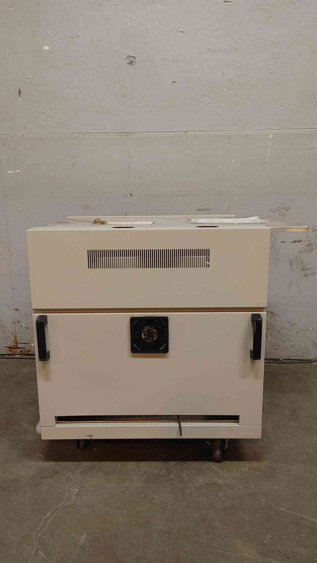 Sciex Spectrometry Mobile Table Bench (108717)