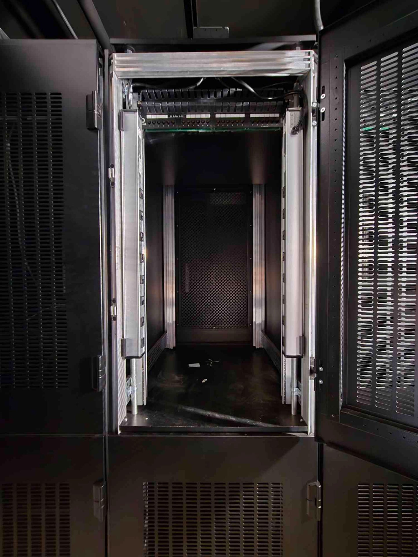 42U Colo Dual Compartment Server Rack 2 Cabinets Top/Bottom with PDU Strips