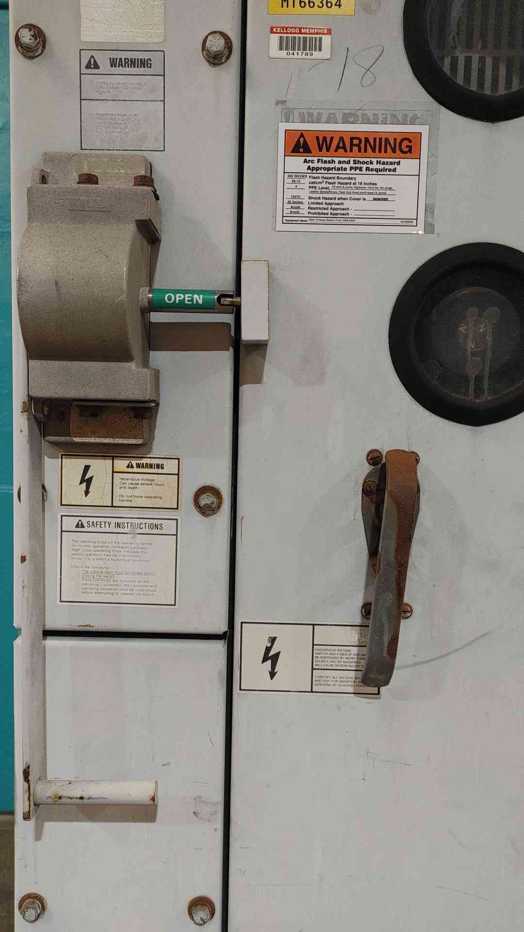 Siemens 600A 15V Max Interrupter Switch (SKU: 115882)