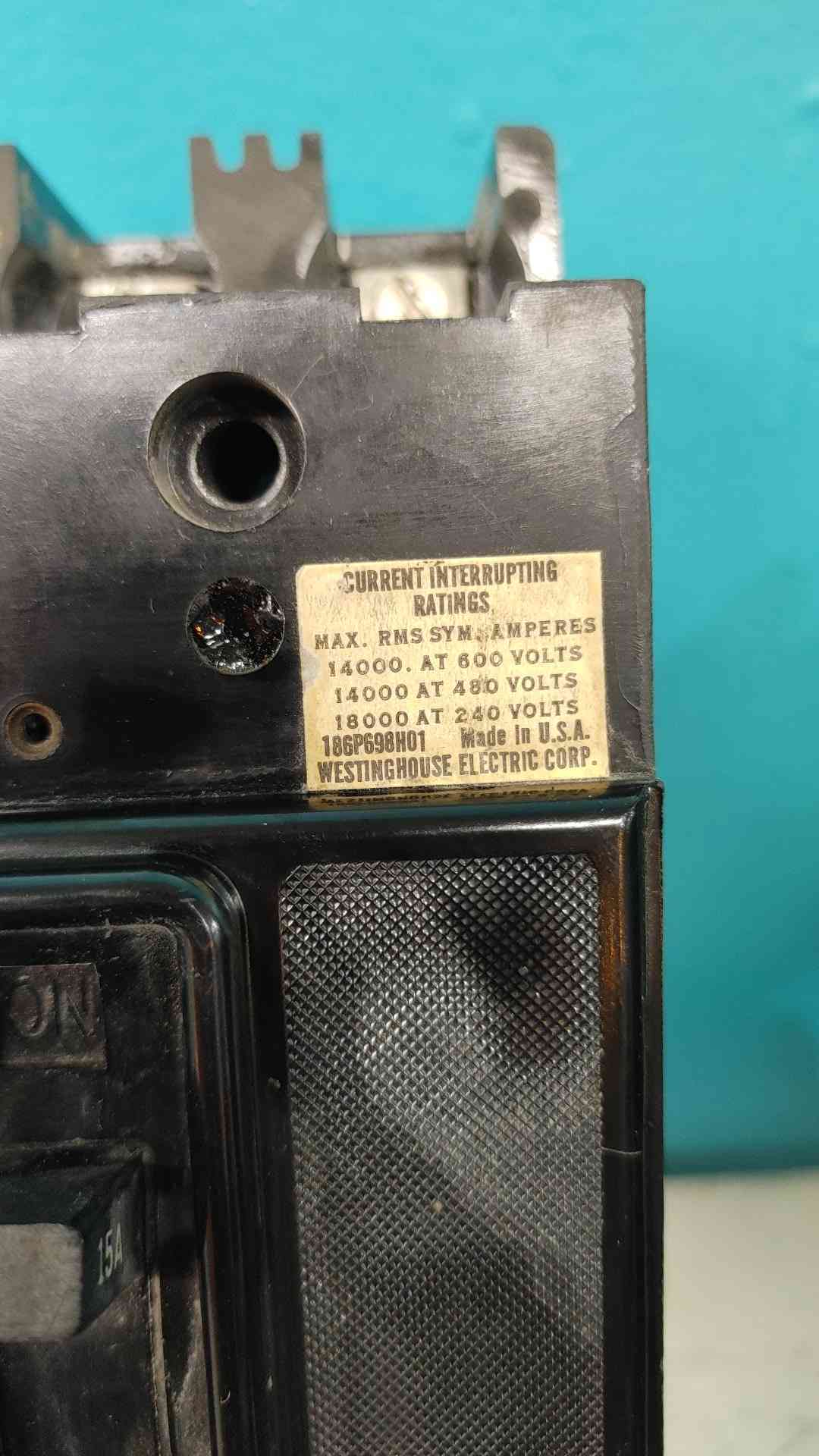 Westinghouse F3015 15A 3 Pole Circuit Breaker 600V F Frame 371D374G13 AB De-Ion