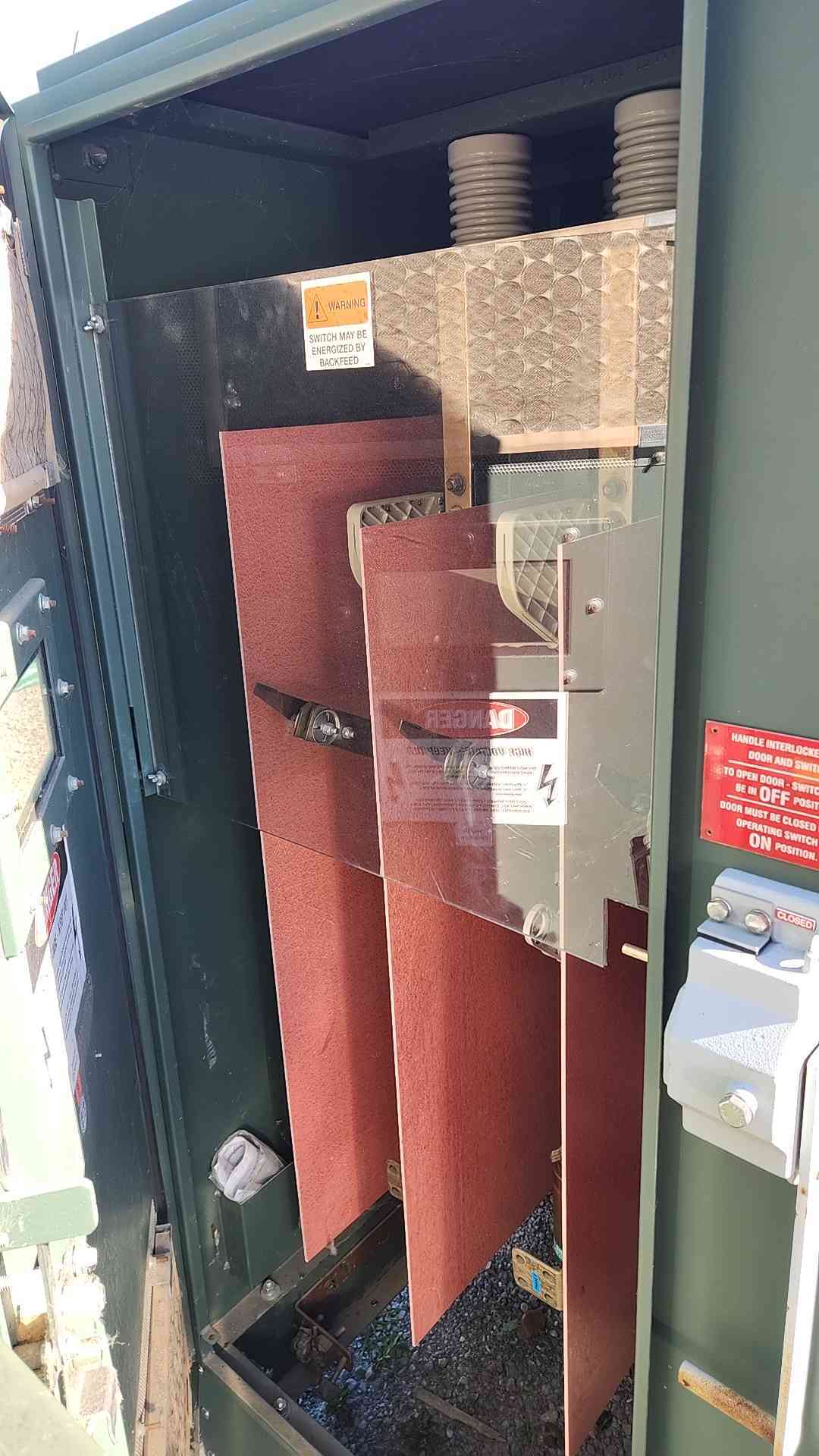 Park Detroit PM123-15 Metal Enclosed Switchgear 15kV 600A SM-20 NEMA 3R Outdoor
