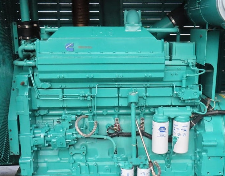 2000 Cummins KTA19 500 kW Diesel Generator Weather Enclosed 540 Hrs - GTCH1003