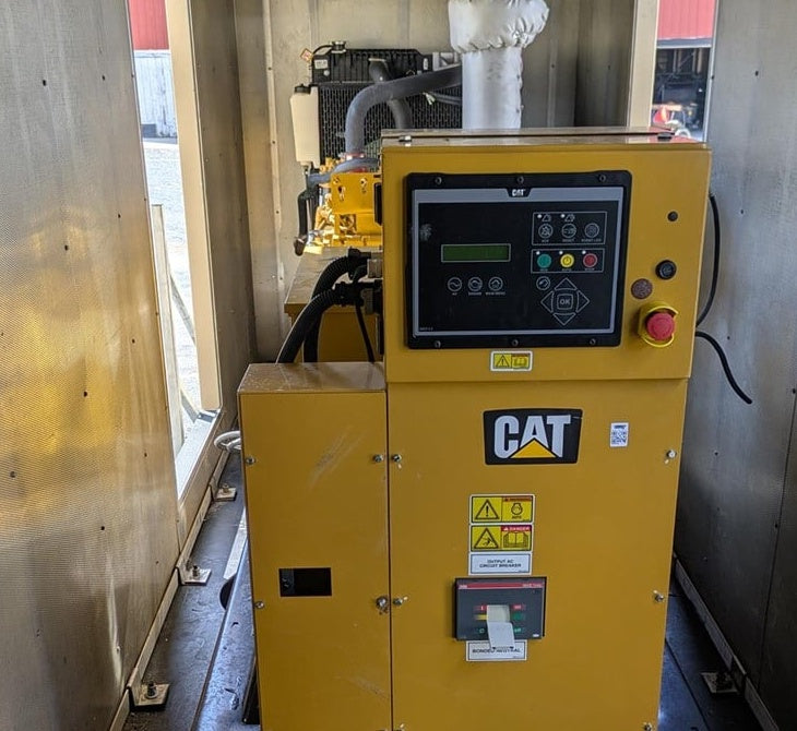 2018 Caterpillar C7.1 200 kW Quiet Diesel Generator Enclosed Low 122 Hrs - GTCH1013
