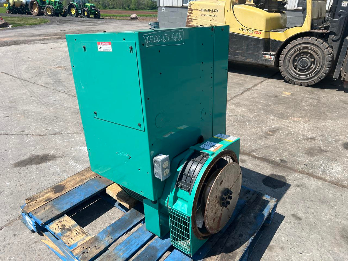 35 kW Cummins Onan Gen End with Controls and Breaker
