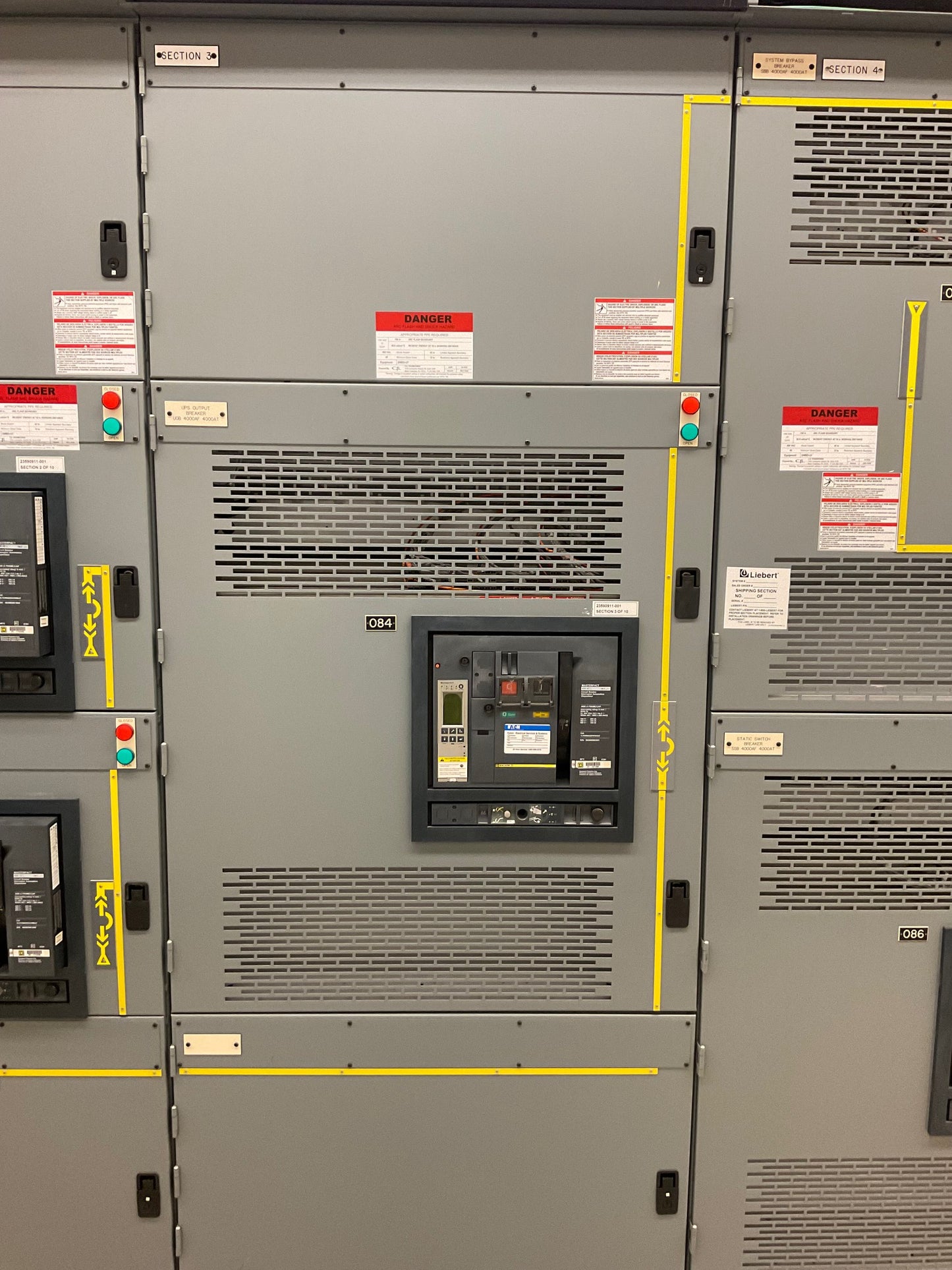 Square D QED-6 Power Style 10 Section Switchgear 4000A 480/277V 60hz 3PH 23590911-001 Never Energized!