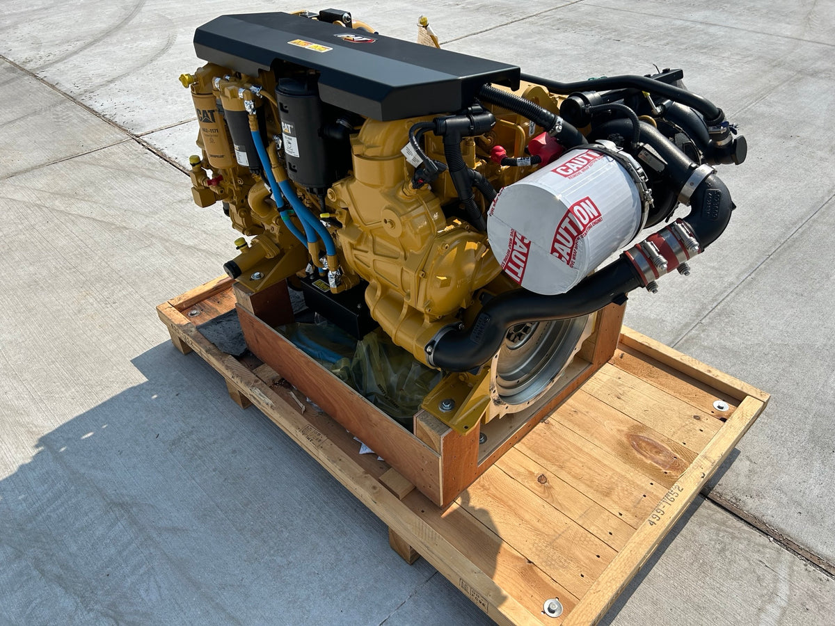 New Caterpillar C7.1 350HP Tier 3 Diesel Marine Engine - DPC1163