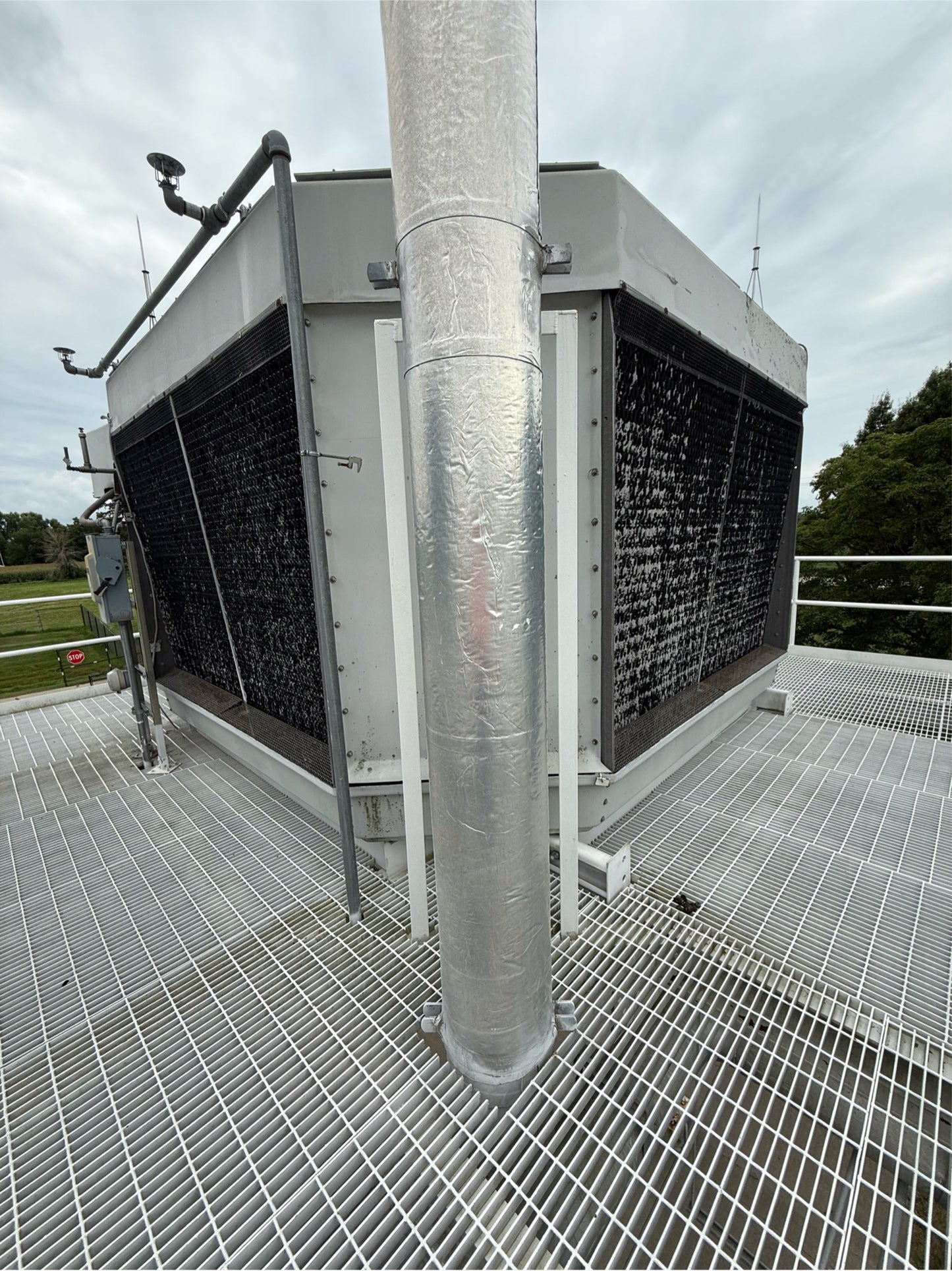 450 Ton Marley Quadraflow Model 23221 Industrial Cooling Tower