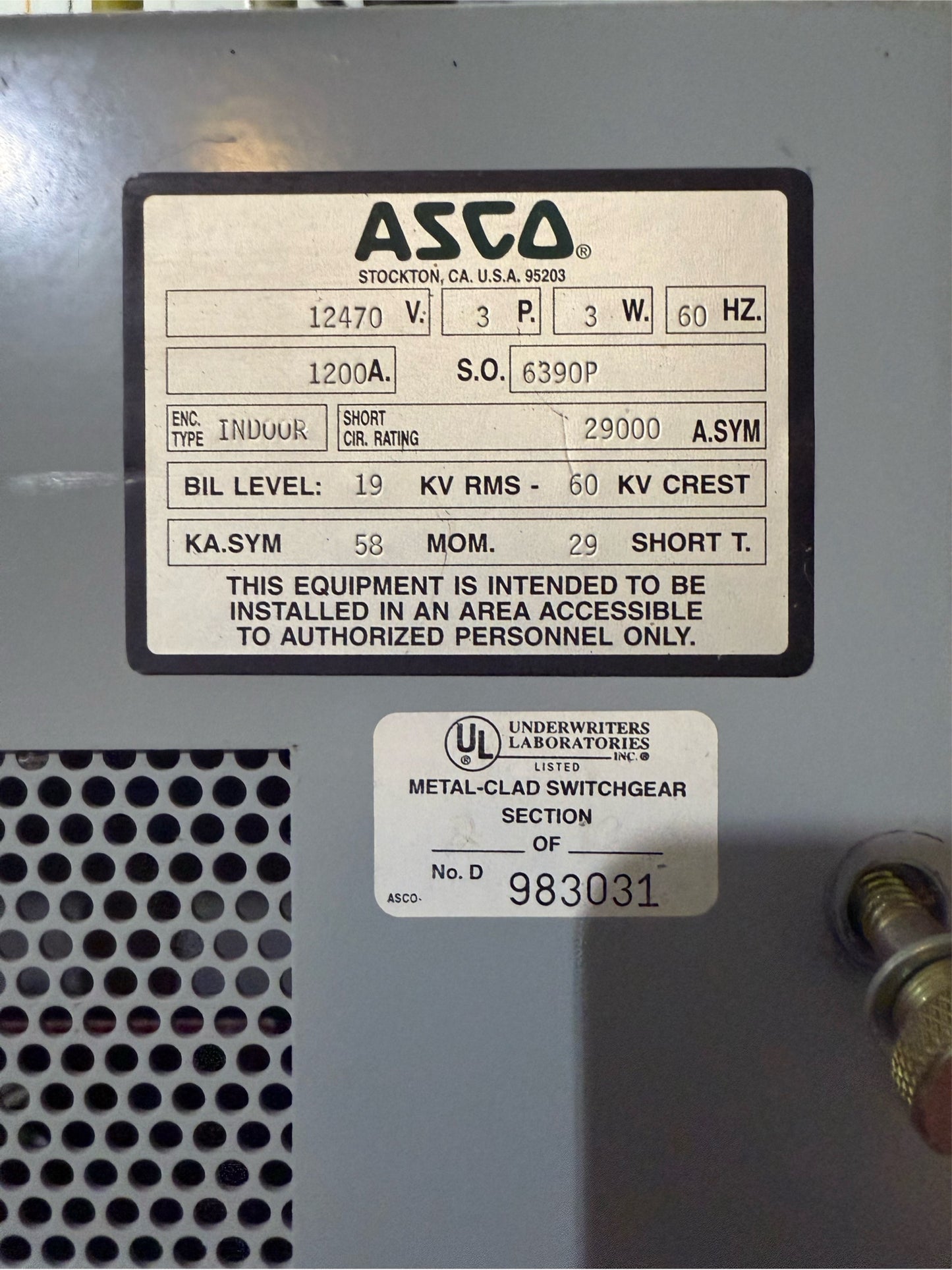 1200A 12470V ASCO 6390P110358 3 Sect GE PowerVac 15KV Switchgear (SKU: 110358)