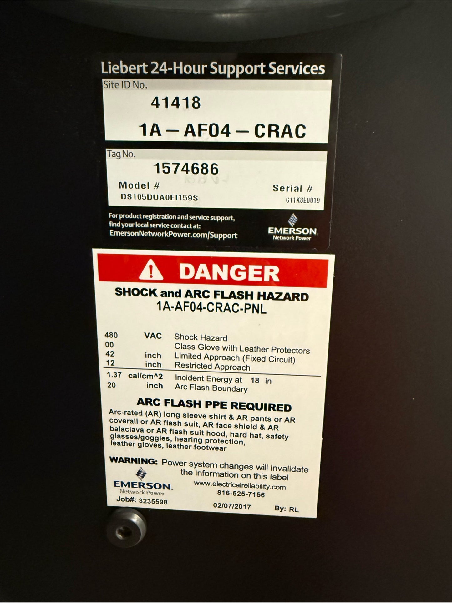 30 Ton Liebert CRAC DS105D UA0EI159S 460V 2011 Dual Cooled Air Cooled Downflow