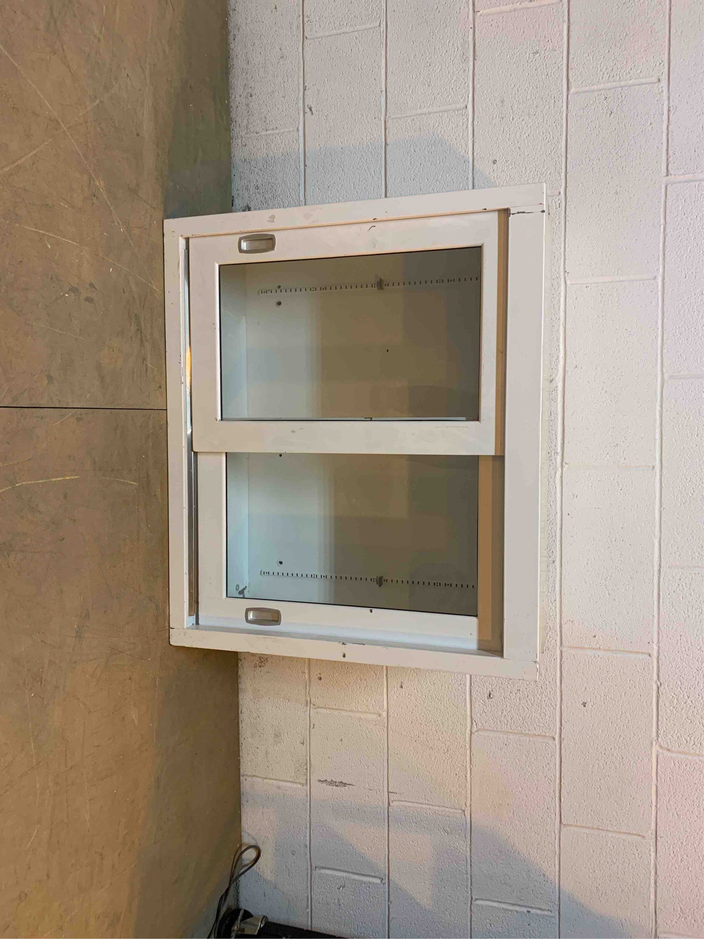 35" Recessed Overhead Cabinet (Q16592)(Q16592)
