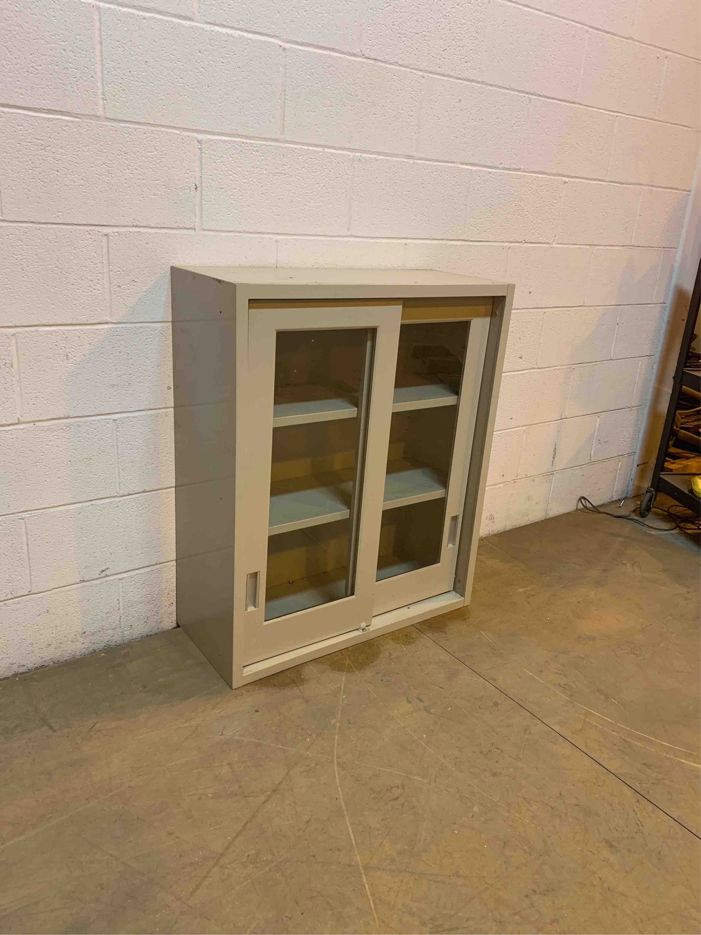 30" Recessed Overhead Cabinet (Q16594)(Q16594)