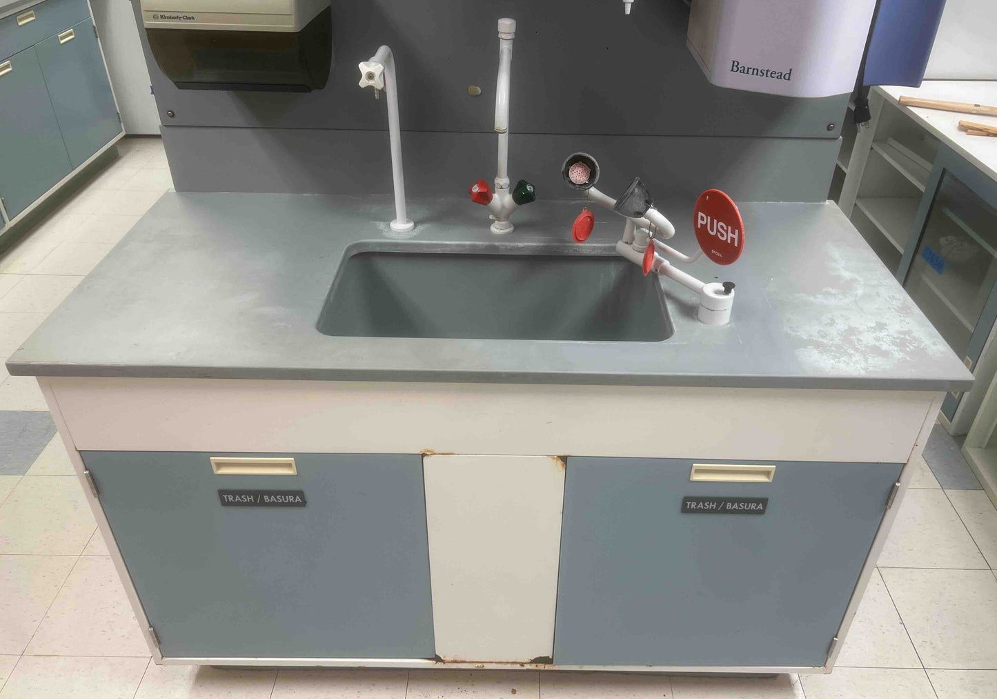 5' Lab Sink Fisher Hamilton Casework w/ Fixtures & Eyewash 5370AA(5370AA)