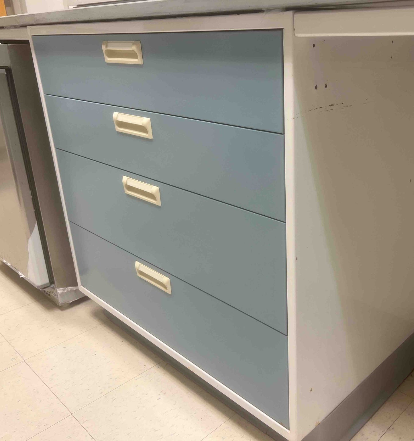 Fisher Hamilton 3' Drawer Cabinet 5374AA(5374AA)
