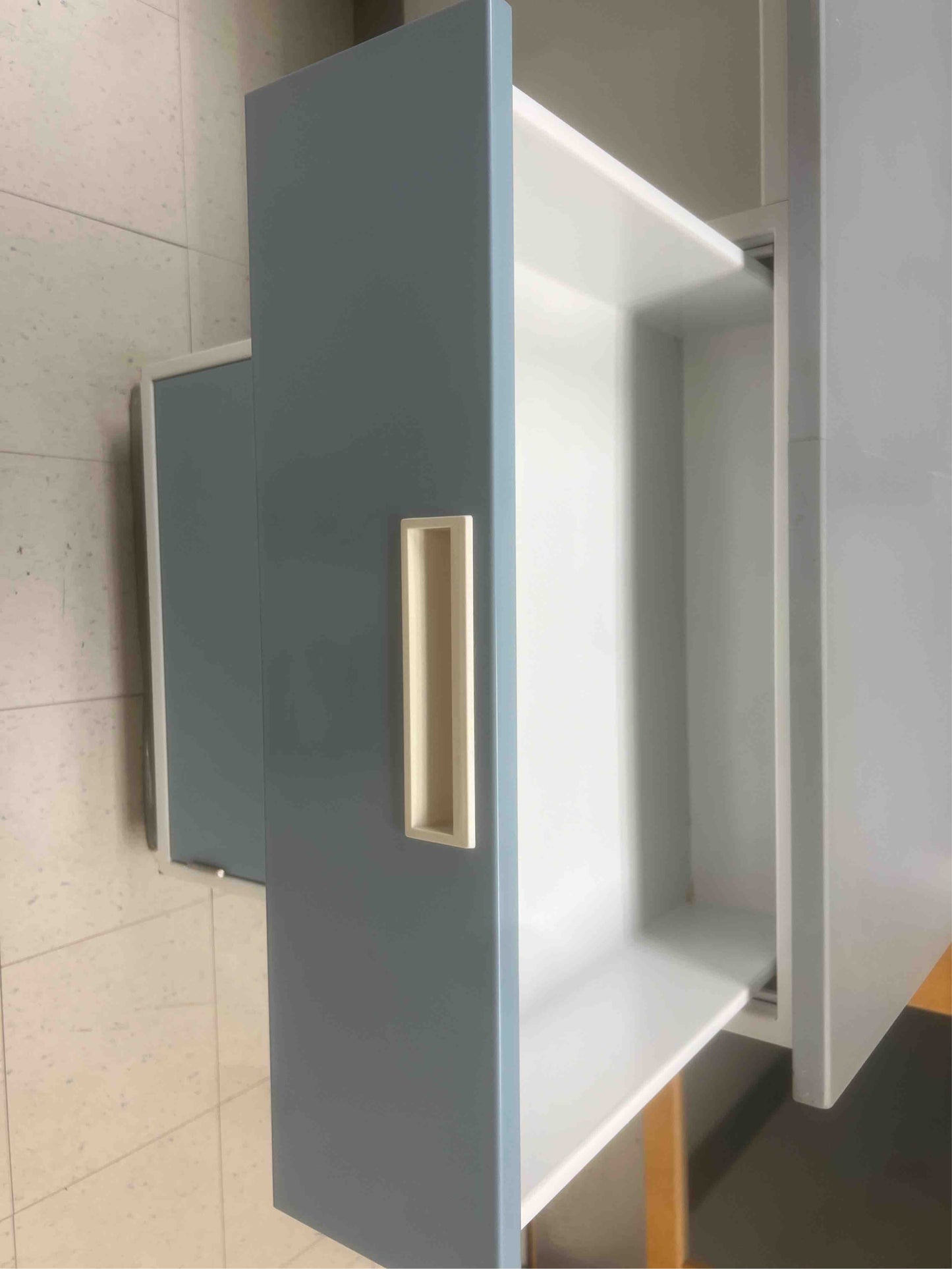 Fisher Hamilton 2' Mix cabinet 5381AA(5381AA)
