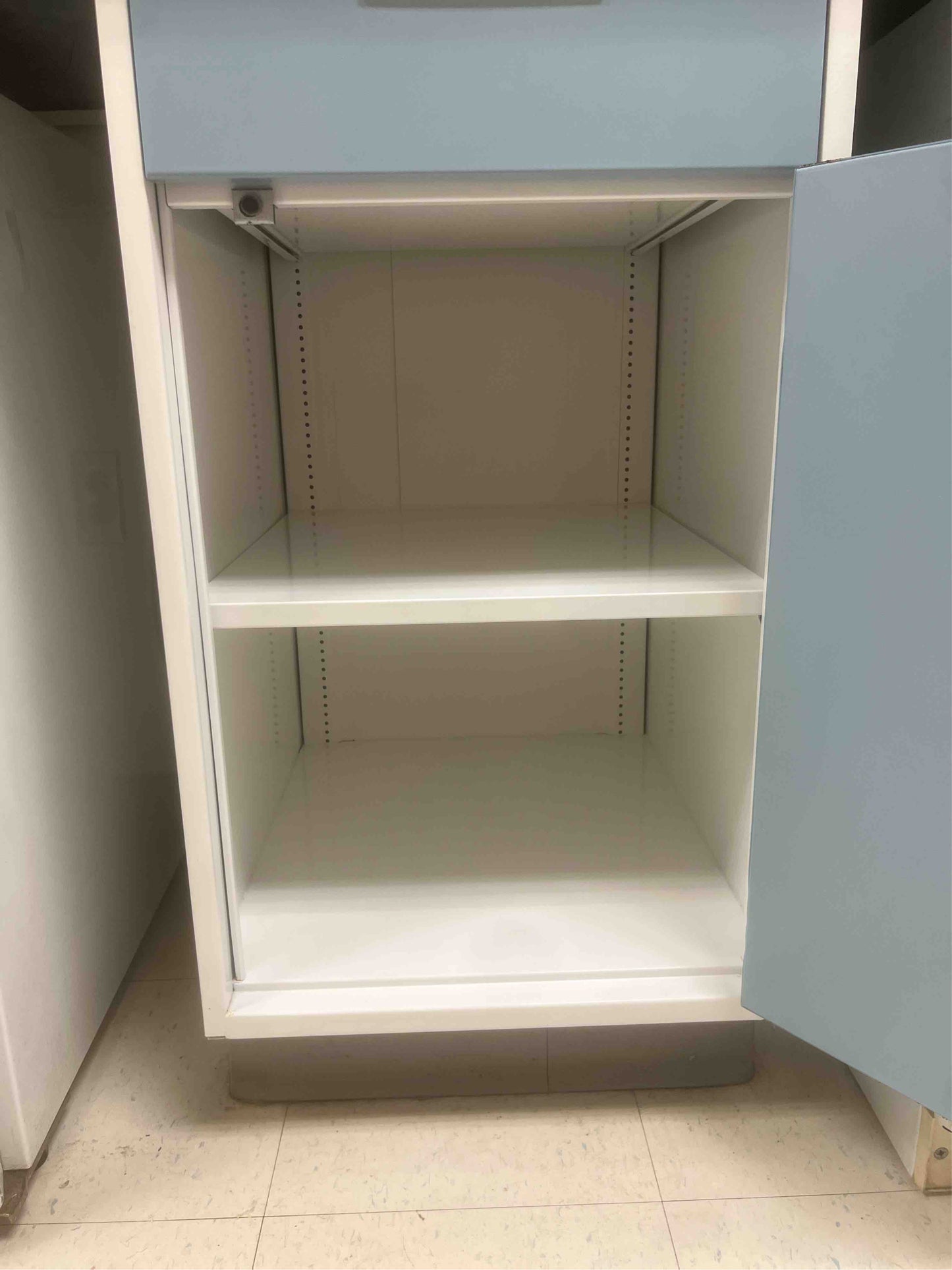 Fisher Hamilton 18" Mix Cabinet 5384AA(5384AA)