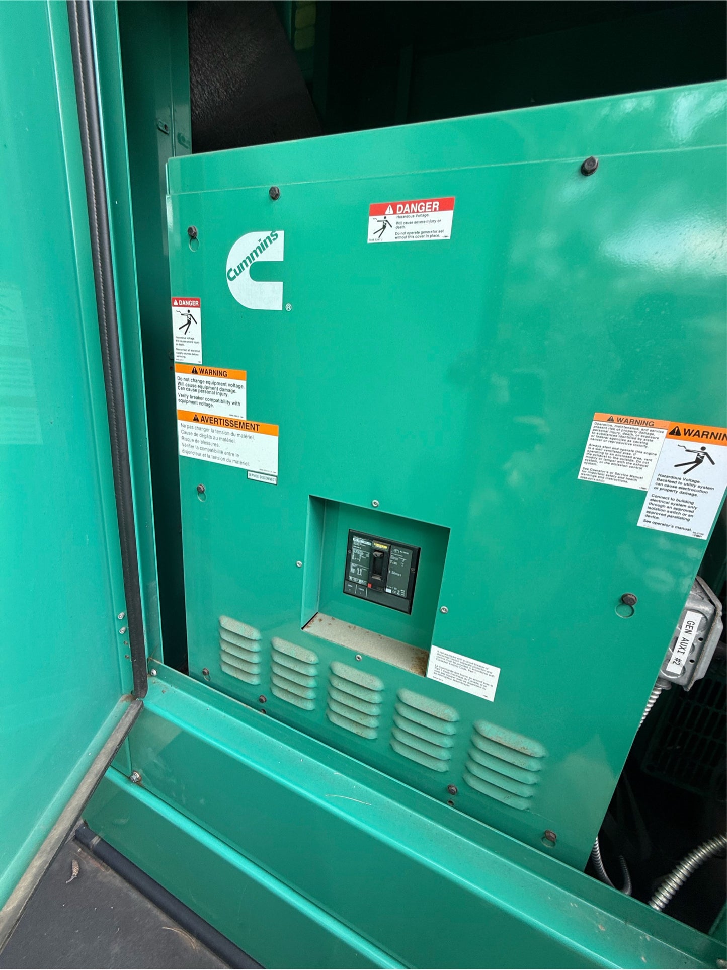 150KW Cummins Onan Diesel Generator 3PH DSGAC 2018 219hrs TESTED