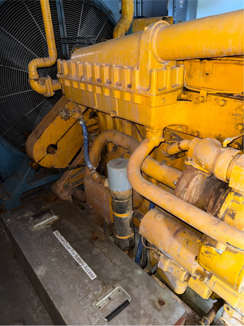 300KW Caterpillar KATO Diesel Generator SN69394 540Hrs(SKU: 110420)