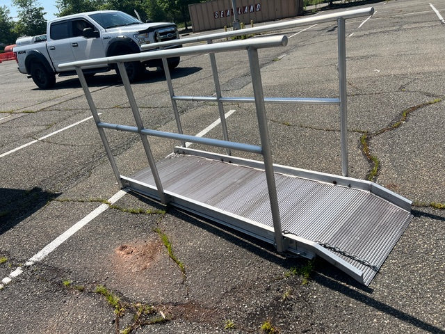 Cat Walk and Ramp Material Large Lot Steel / Aluminum