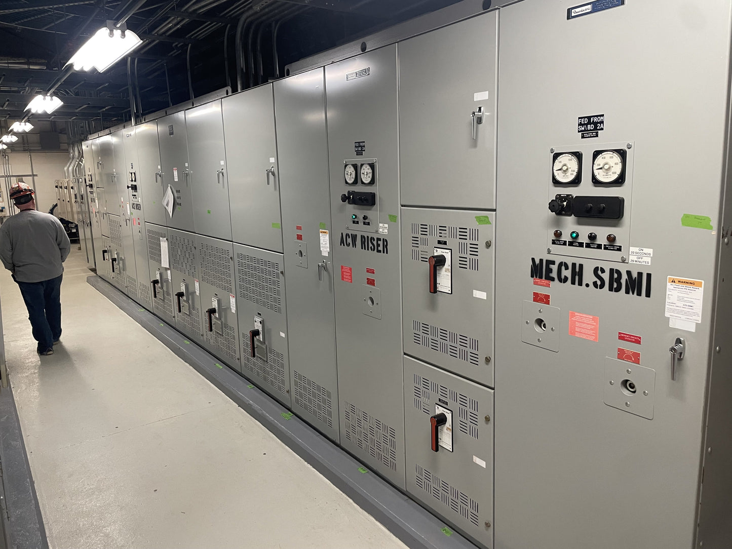 3000A 480V Square D Russelectric GE Power Break Switchgear 8 Section 7 Breaker w/ Bypass Transfer Delay Removal