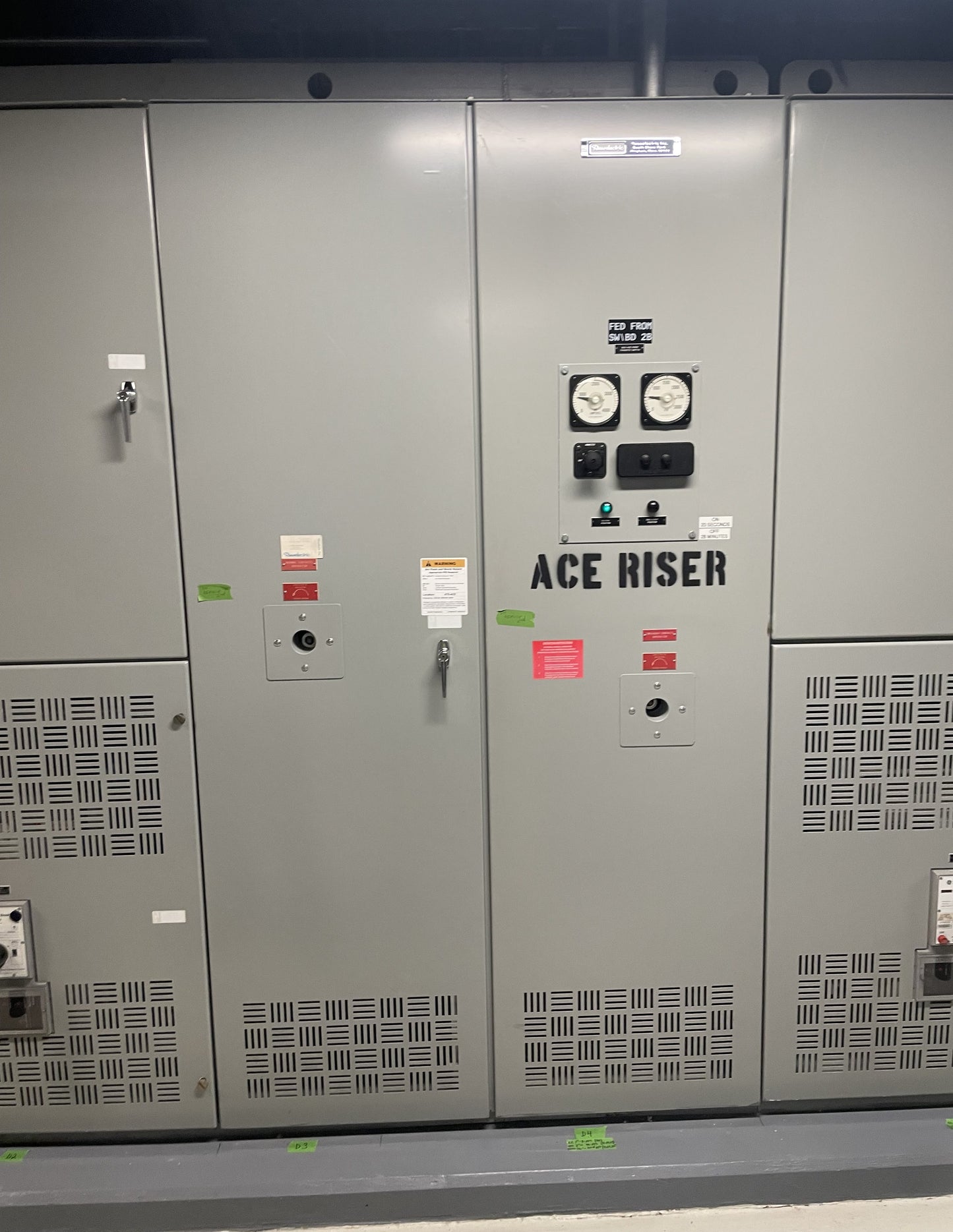 3000A 480V Square D Russelectric GE Power Break Switchgear 8 Section 7 Breaker w/ Bypass Transfer Delay Removal