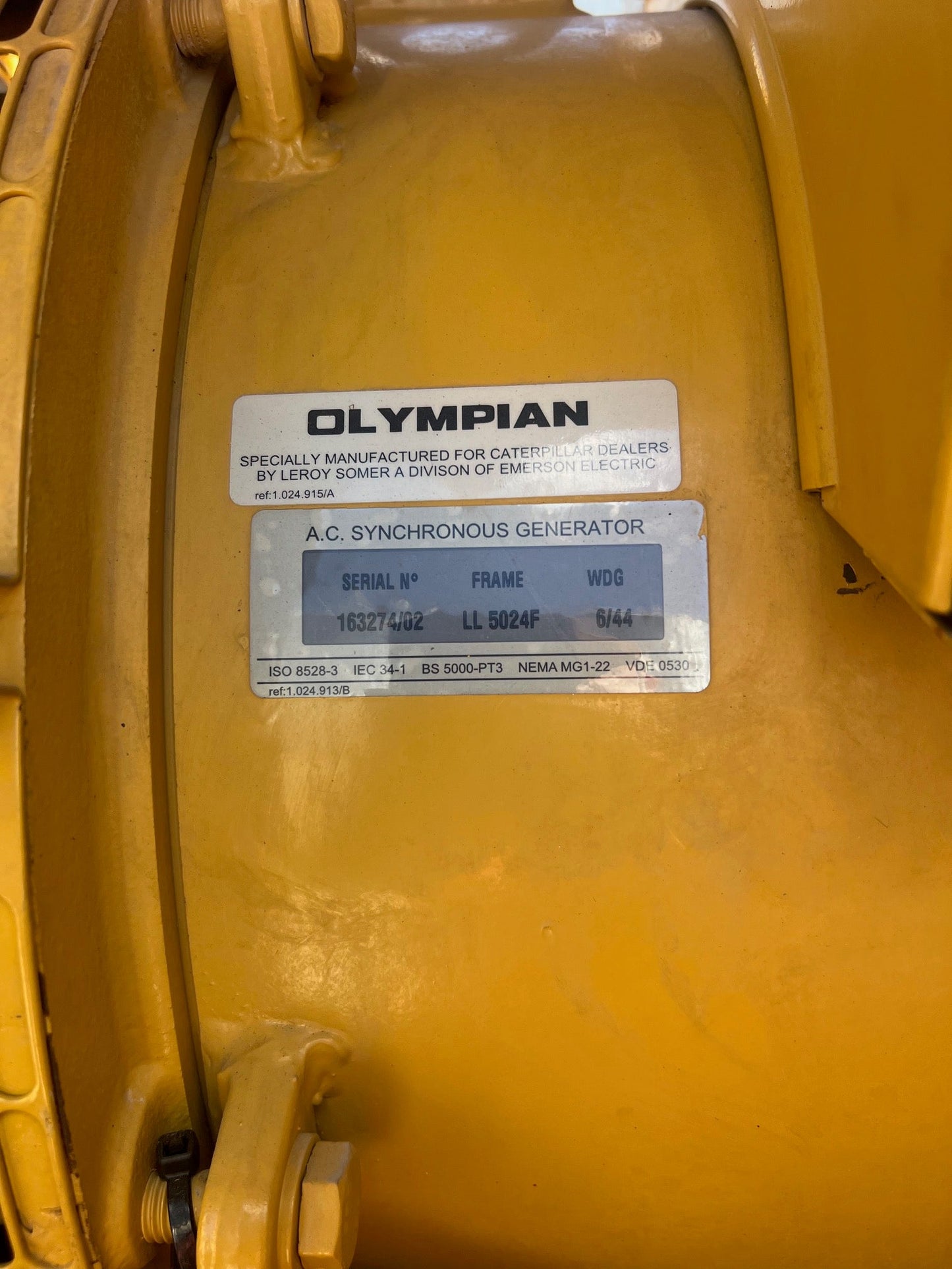 200KW Cat Olympian D200P4 DT530 International Diesel Generator '04 452hrs Tested