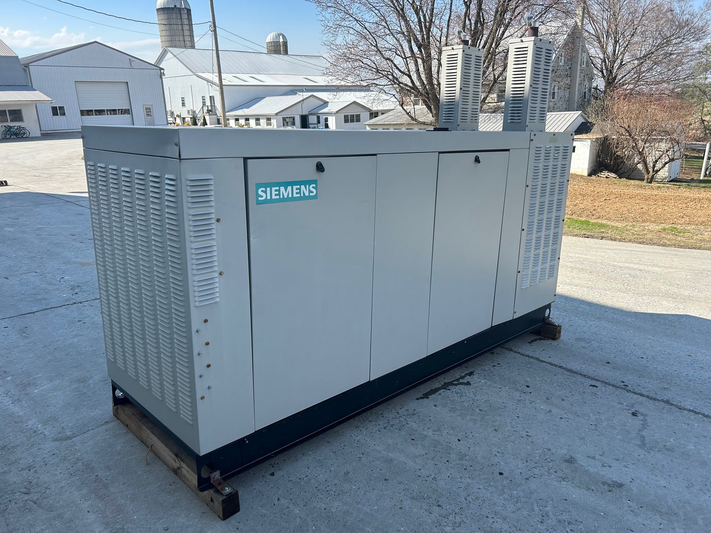 100KW Generac ST1006 NG/LP Generator 1ph 120/240V 89Hrs 2010