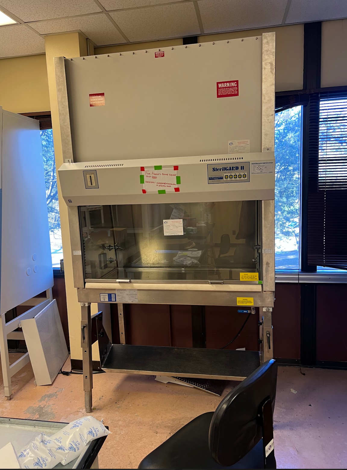 The Baker Company SterilGard 2 Fume Hood 115V SG400 No Filter