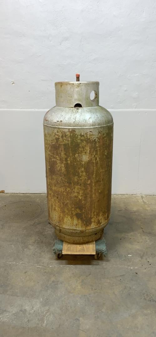 Large Propane Storage Tank(S6LLST8737)