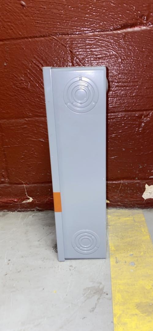 Siemens 50A ED63B050 Circuit Breaker in Disconnect Enclosure(S6LLST4387)